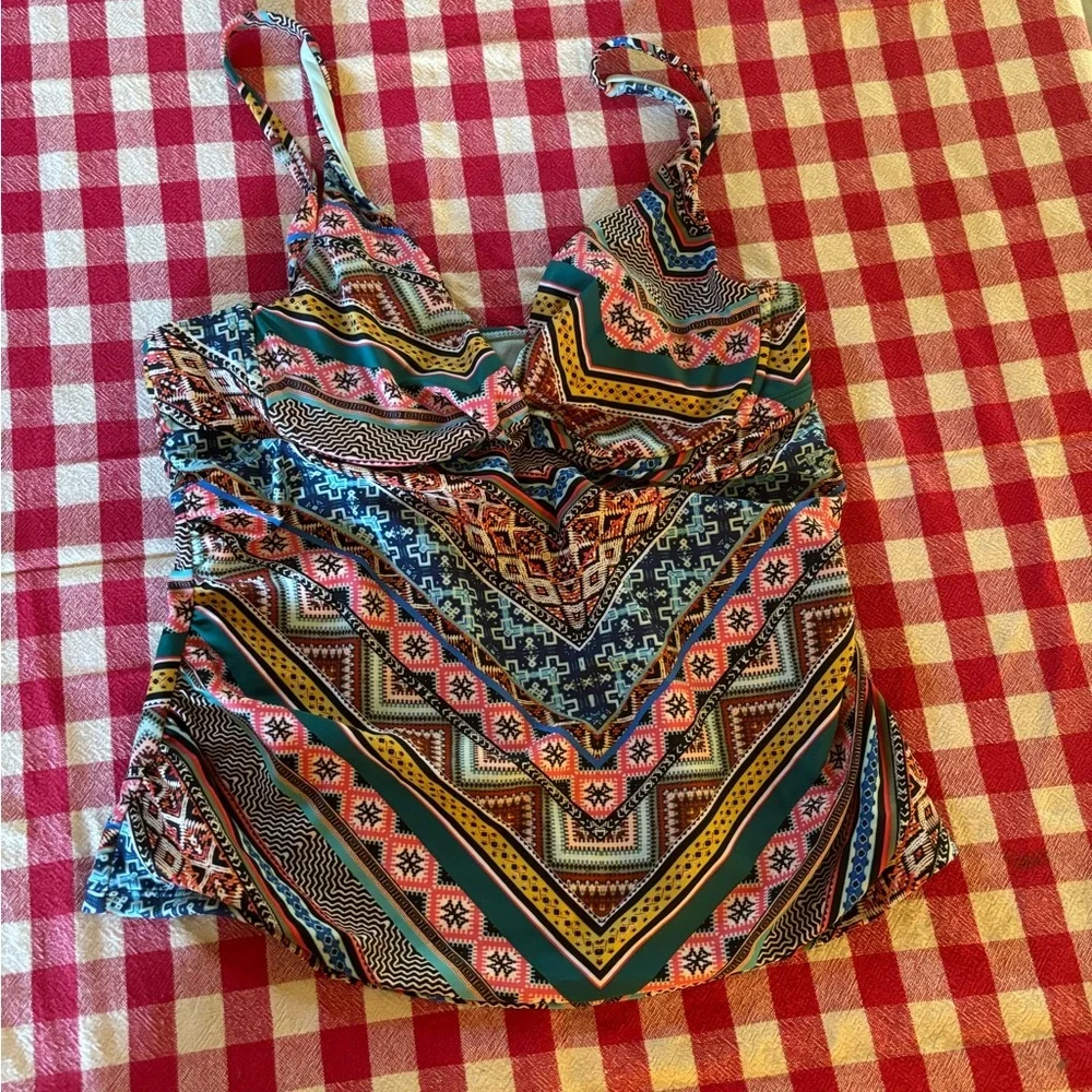 TIME AND TRU CABANA TANKINI TOP - Picture 2 of 3